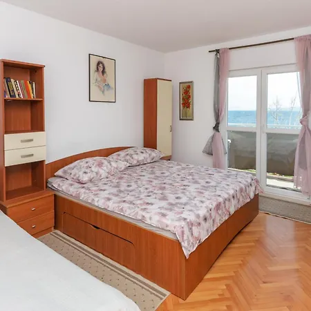 Ap Next To Sandy Beach Appartement