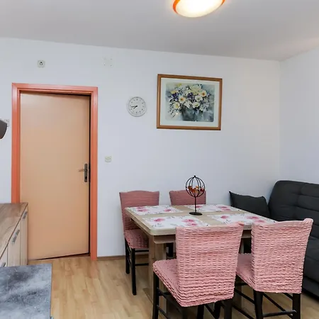 Appartement Ap Next To Sandy Beach Duće