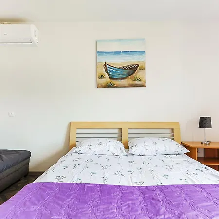 Ap Next To Sandy Beach Appartement Duće